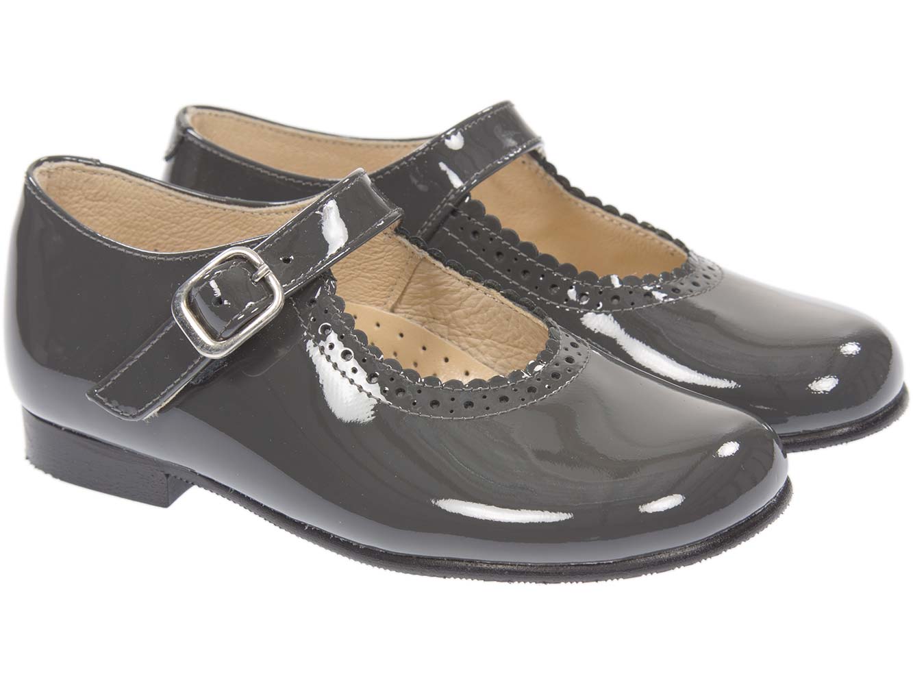 Girls grey store patent shoes