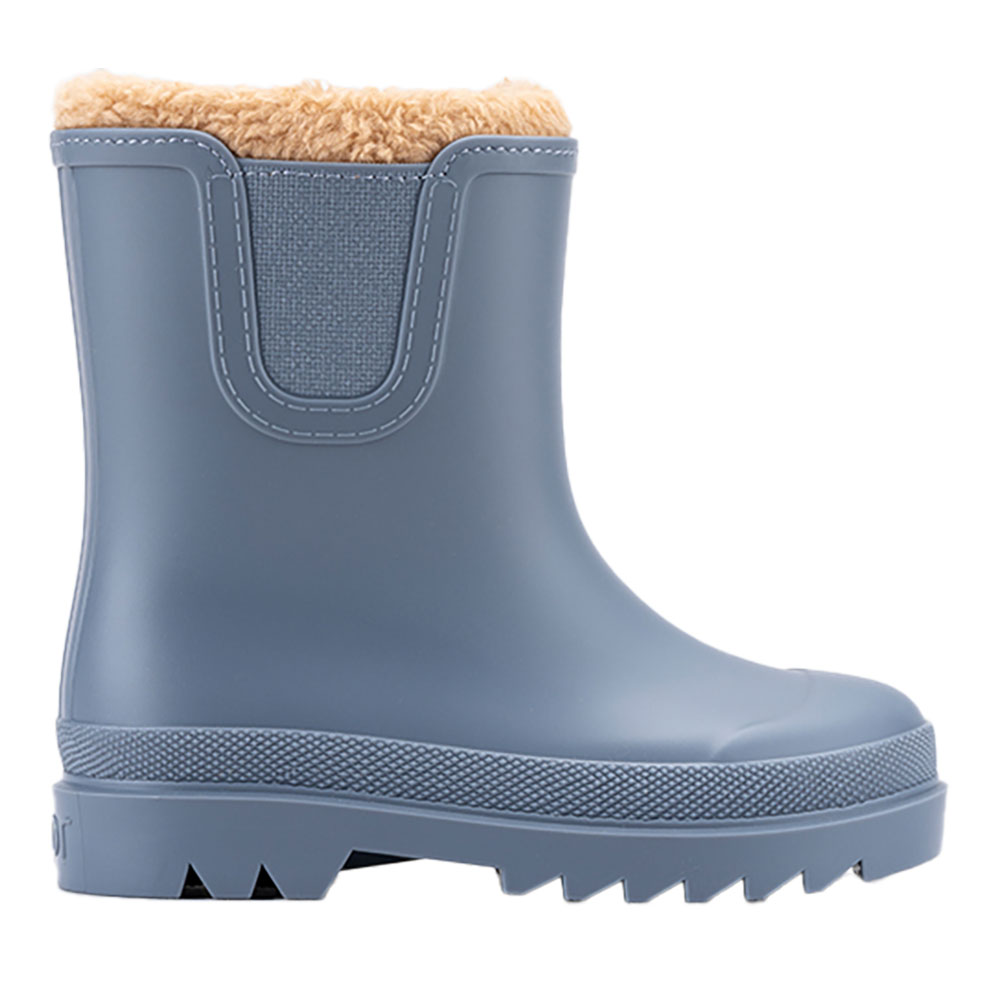 Short lined rain outlet boots