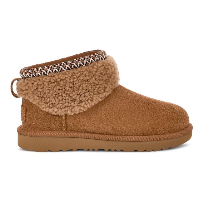 Picture of UGG Kids Classic Ultra Mini Maxi Curly Boot - Chestnut